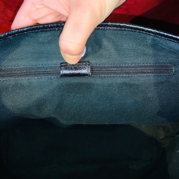 AUTHENTIC 💯 BURBERRY TOTE💥 - Picture 5 of 9